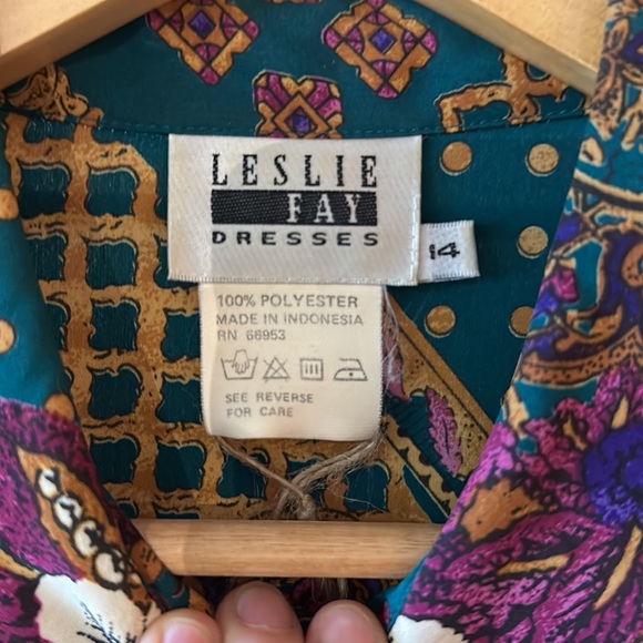 Vintage Leslie Fay accordion pleated dress - Picture 5 of 7